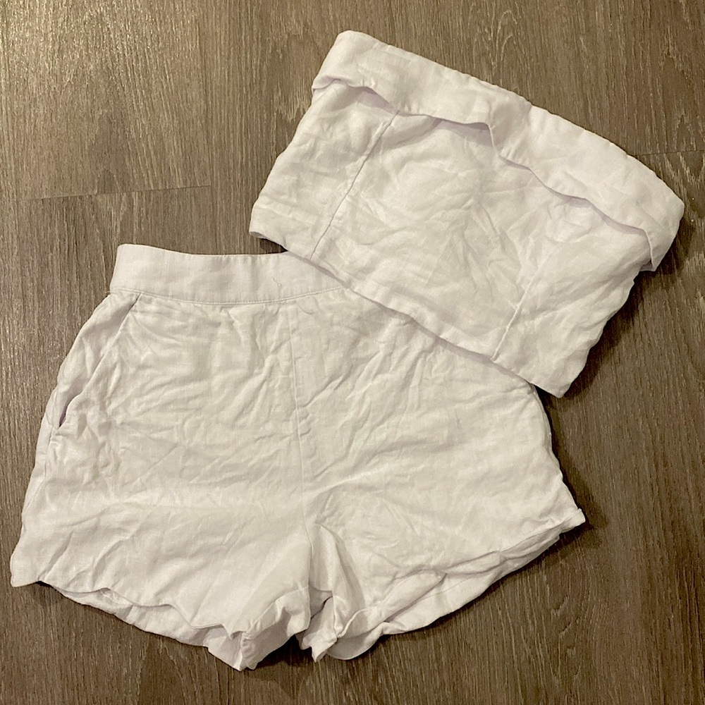 2 pc set: Linen Scallop Hem Tailored Short + Strapless Scallop Set Top
